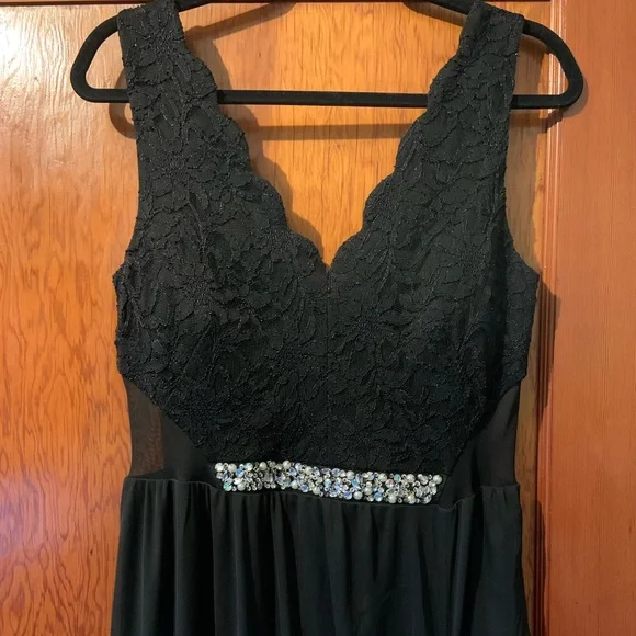 Macy's | Dresses | Long Black Formal Dress Bought From Macys Tag Says Bcx  Dresses | Poshmark
